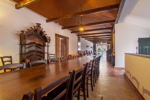 Dining - Villa in Piedmont with private pool in beautiful vineyard of Tenuta CostaRossa (Piemonte)