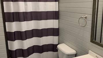 Hårtørrer, håndklæder