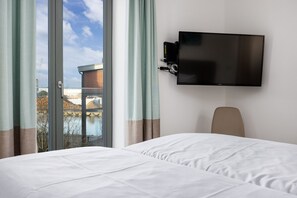 1 bedroom, free WiFi, bed sheets - Tolles Ferienapartment mit Balkon in Erstklassiger Lage im Hafen von Wismar (Hansestadt Wismar)