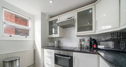 Flat 11 - 1 Bed · Penthouse large 1 bed Oxford Street W1