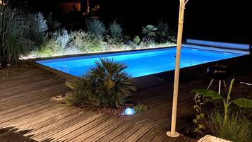 Piscine extérieure, piscine chauffée