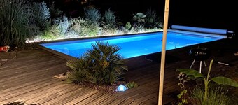 Comfortable contemporary villa with swimming pool, large plot, fiber / wifi