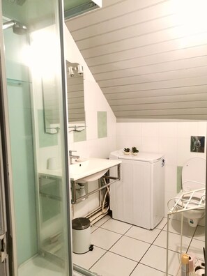 Dusche, Haartrockner