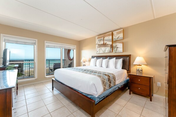 2 bedrooms, iron/ironing board, Internet, bed sheets - Suntide II 408-Family Condo;Pool;Tennis court (South Padre Island)