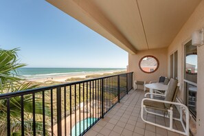 Property grounds - Suntide II 408-Family Condo;Pool;Tennis court (South Padre Island)