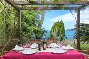 Exterior - Royal Holiday  (Sveti Stefan)