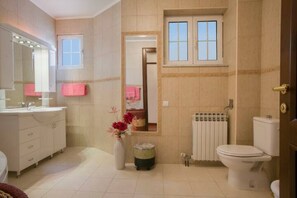 Signature Apartment, 4 Bedrooms, Beachside | Bathroom | Hair dryer, towels, soap, toilet paper - Royal Holiday (Sveti Stefan)