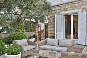 Exterior - Royal Holiday (Sveti Stefan)