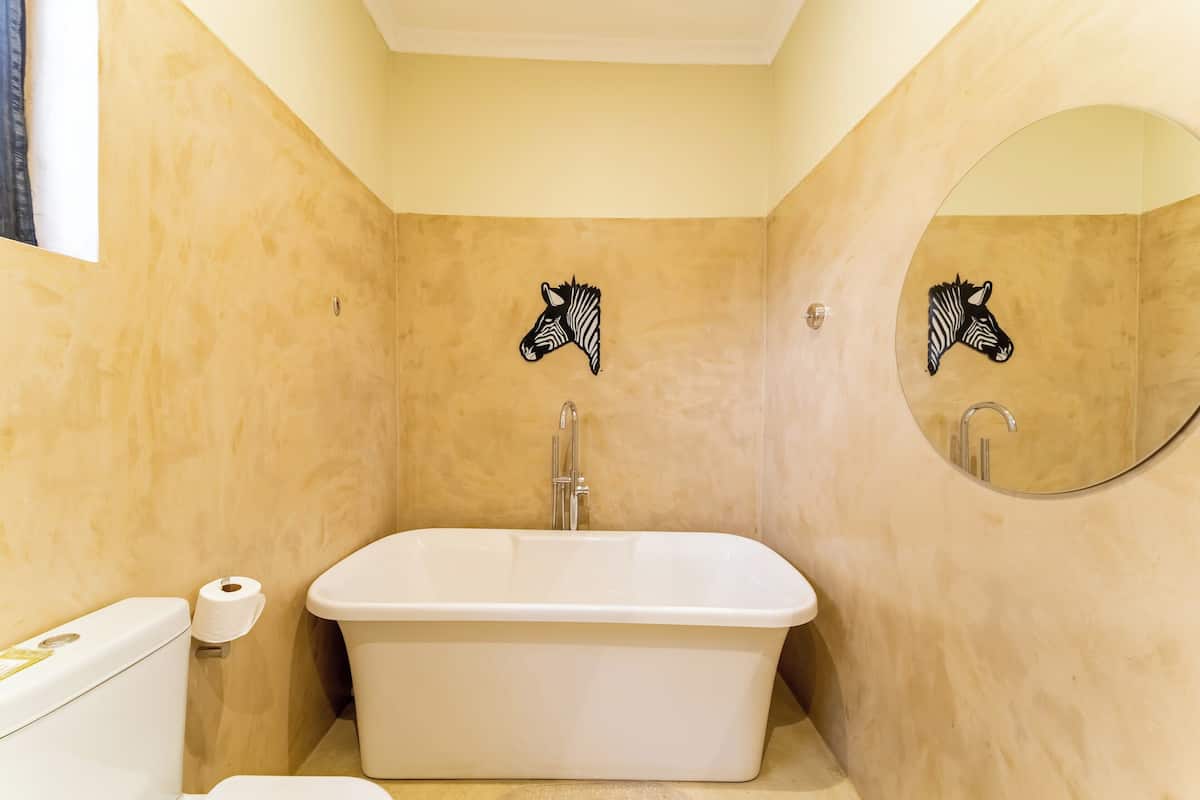 Standard Single Room | Bathroom