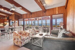 TV - Welcome to Shangrila! (St. George Island)