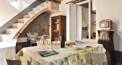 Ferienhaus "Un Gioiello in Centro Storico" mit privatem Garten und WLAN