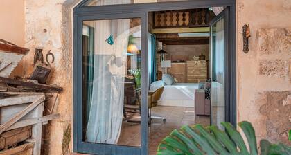 Ferienwohnung "Segles 11" mit Gemeinschaftspool und WLAN