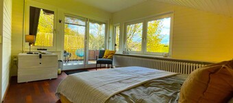 Quiet 2 room garden loft with terrace