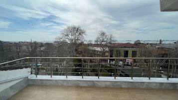 Familie appartement | Terras