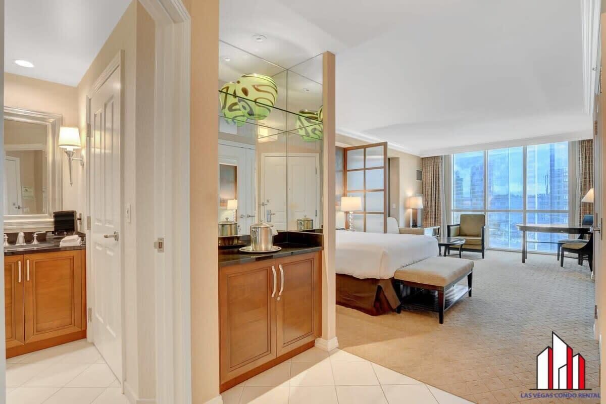 In-room safe, desk, iron/ironing board, free WiFi