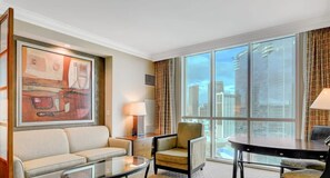 تلفزيون، مكتب