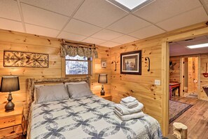 3 Schlafzimmer, Schreibtisch, Bügeleisen/Bügelbrett, Reisekinderbett