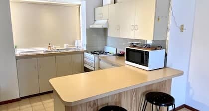 Forrest Holiday Unit - East Bunbury