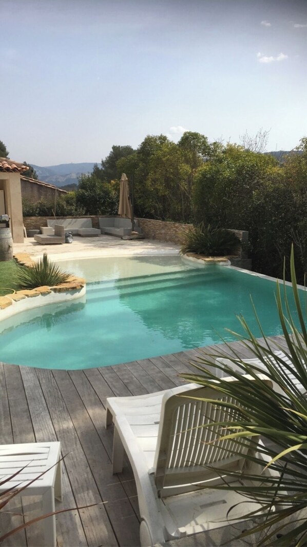 Piscine extérieure