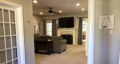 Roomy Ranch - Perfect for Masters Golf Tournament