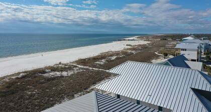 Single Level Gulf Front Condo on West End of MXB with Pool ~ Surfside 15