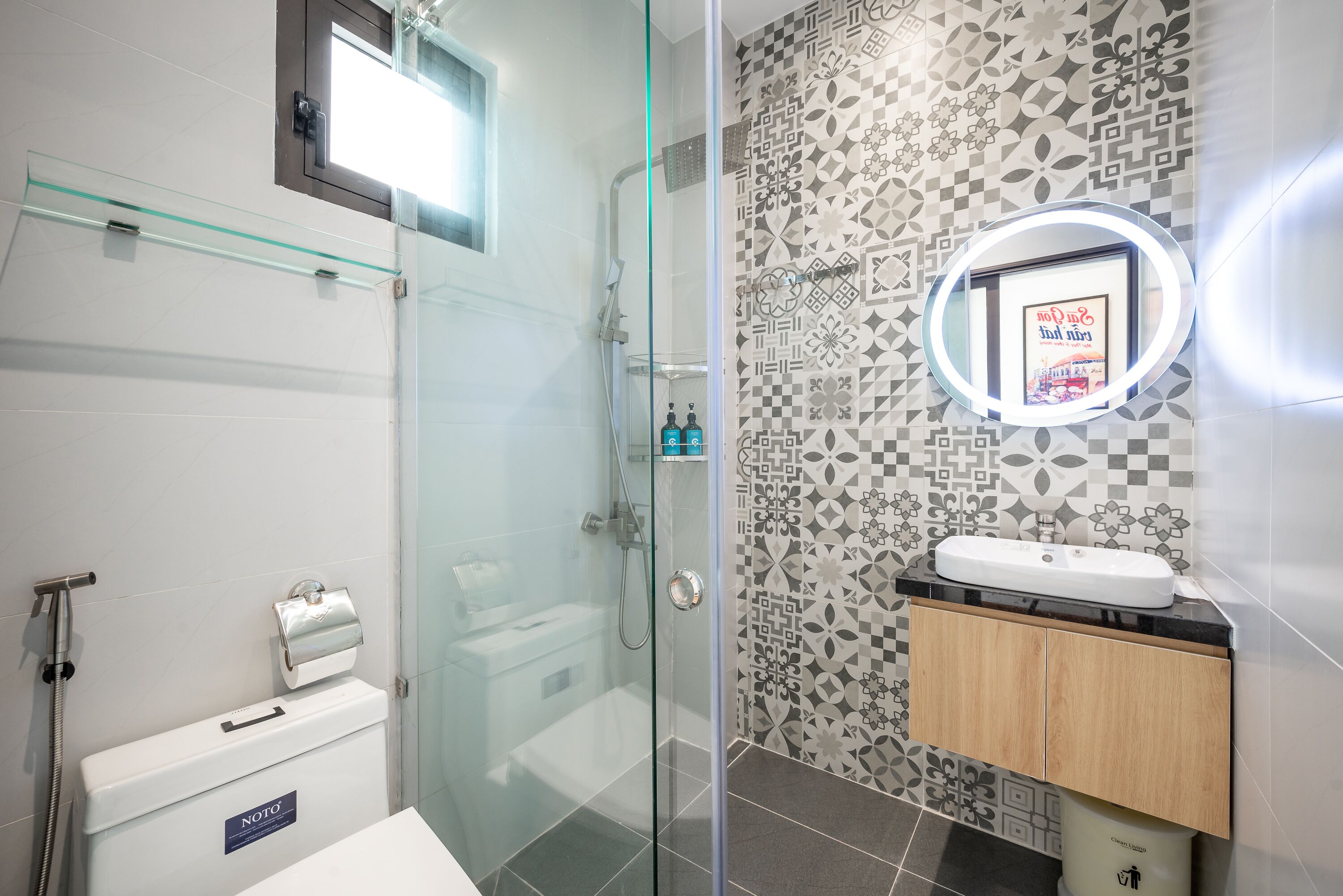 Business Apartment | Bathroom
