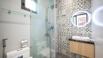 Business Apartment | Bathroom