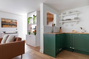 Interior - Alba Place III by onefinestay (London)