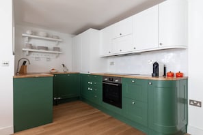 Dishwasher, coffee/tea maker