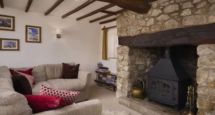 Beautiful Thatched Cottage in Heart of Dartmoor