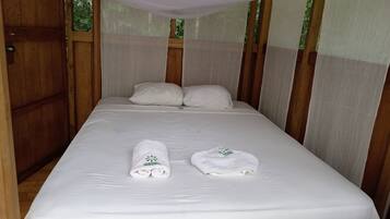 Eenvoudige vierpersoonskamer | Beddengoed