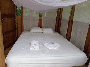 Eenvoudige vierpersoonskamer | Beddengoed