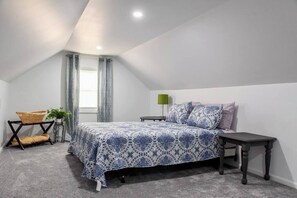 2 bedrooms, desk, iron/ironing board, travel crib