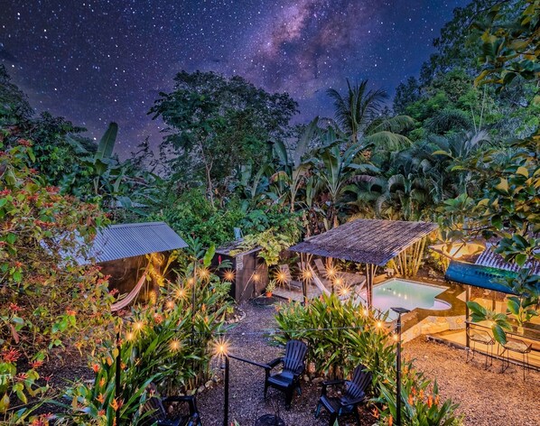 Exterior - Koru Village Boutique Hostel (Uvita)