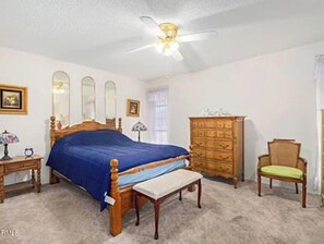 2 soverom, strykejern/-brett, wi-fi og sengetøy