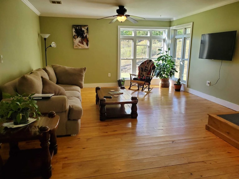 Bluebear Cottage - Hudson Valley, NY