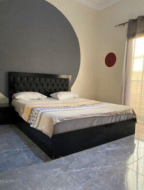 2 bedrooms, WiFi, bed sheets