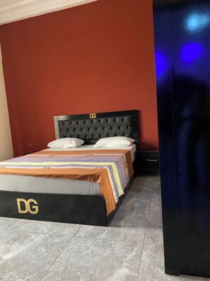 2 bedrooms, WiFi, bed sheets - RELAX yellow almadie (Dakar)