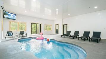 Piscine couverte, piscine chauffée