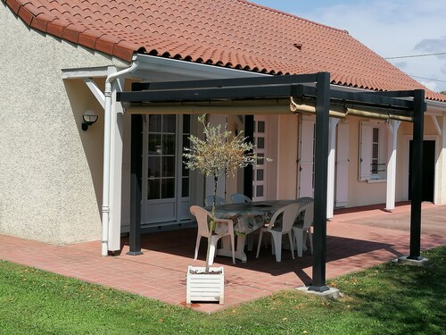 Property 20 minutes from Le Lioran, winter sports resort