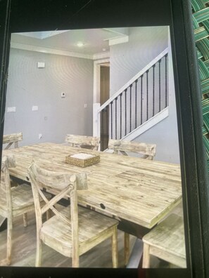 Dining - Newly Constructed Beautiful Coastal Style Home Lake Powell Panama City Beach (Panama City Beach)