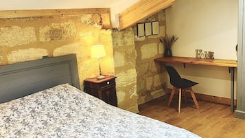 2 bedrooms, free WiFi, bed sheets