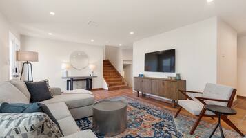 Smart TV, fireplace, books