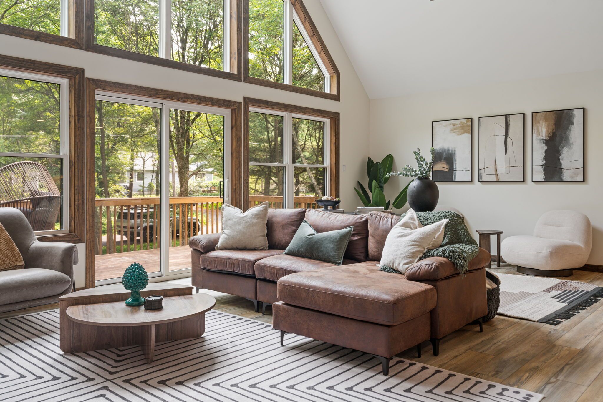 Smart TV, fireplace, foosball, table tennis