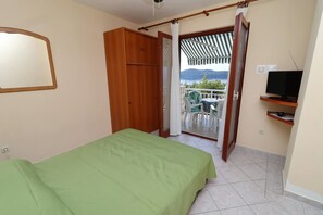 1 habitación, internet y ropa de cama