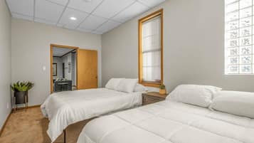 4 chambres, fer et planche Ă repasser, Wi-Fi, draps fournis