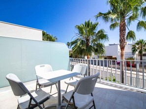 Outdoor dining - Harmony 4B House by Stay ici | Algarve Holiday Rental (Albufeira)