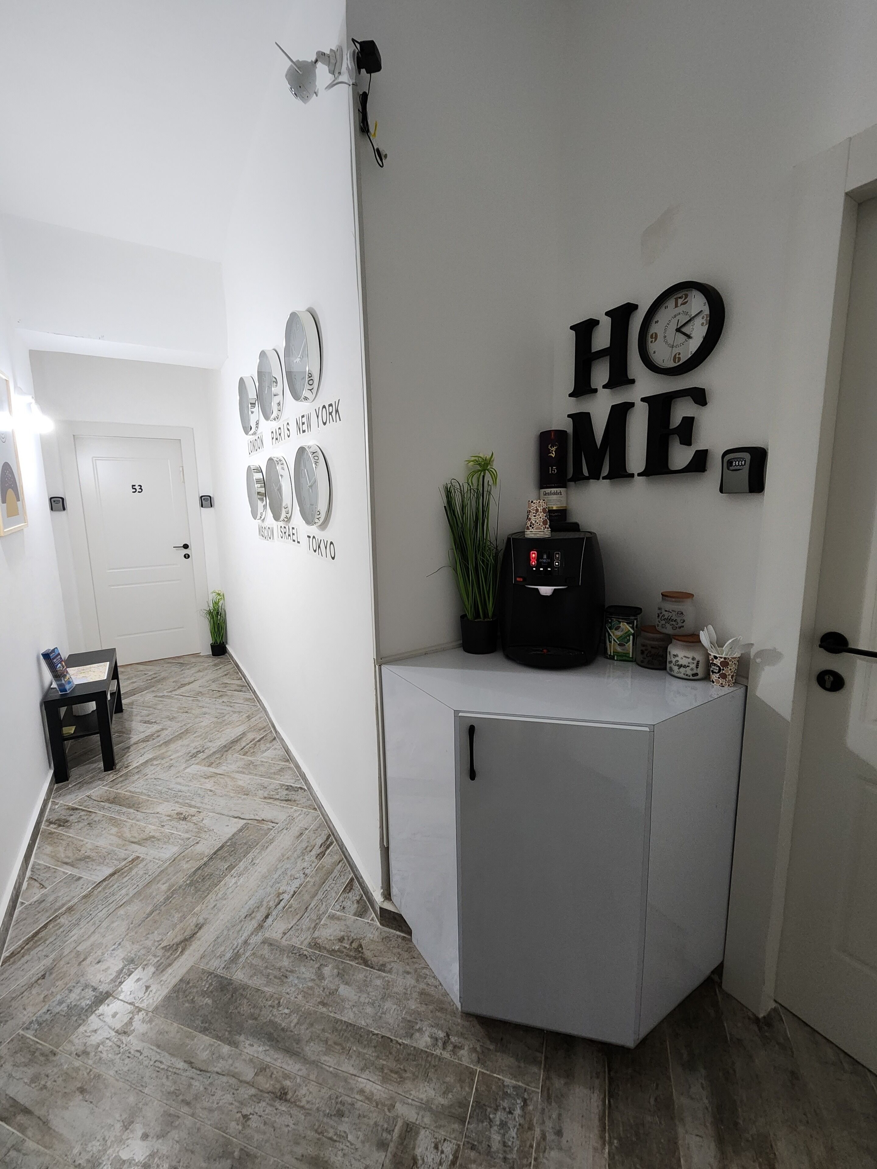 Photo - SPACE ART BOUTIQUE Downtown