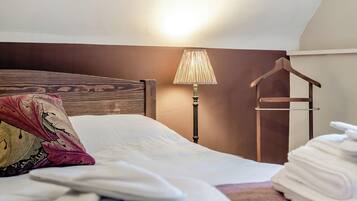 3 habitaciones, wifi gratis y ropa de cama