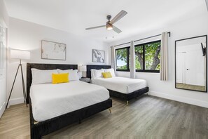 3 chambres, bureau, fer et planche à repasser, accès au Wi-Fi (inclus)